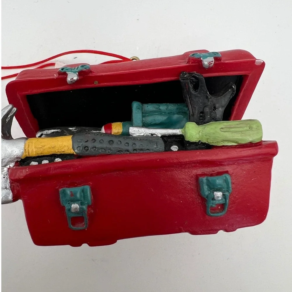 Hallmark toolbox christmas